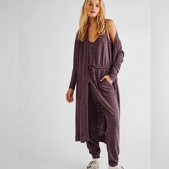 Free People Beach Plum Lounge Robe/cardigan size small nwt - Picture 2 of 11